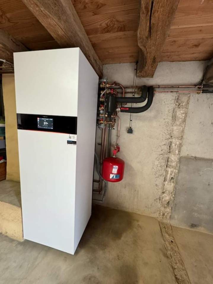 Remplacement d'une chaudière fioul par une pompe à chaleur VIESSMANN